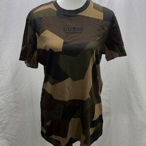 NWT GUESS Anderson Fashion Crew Camo t shirt Sz M camouflage